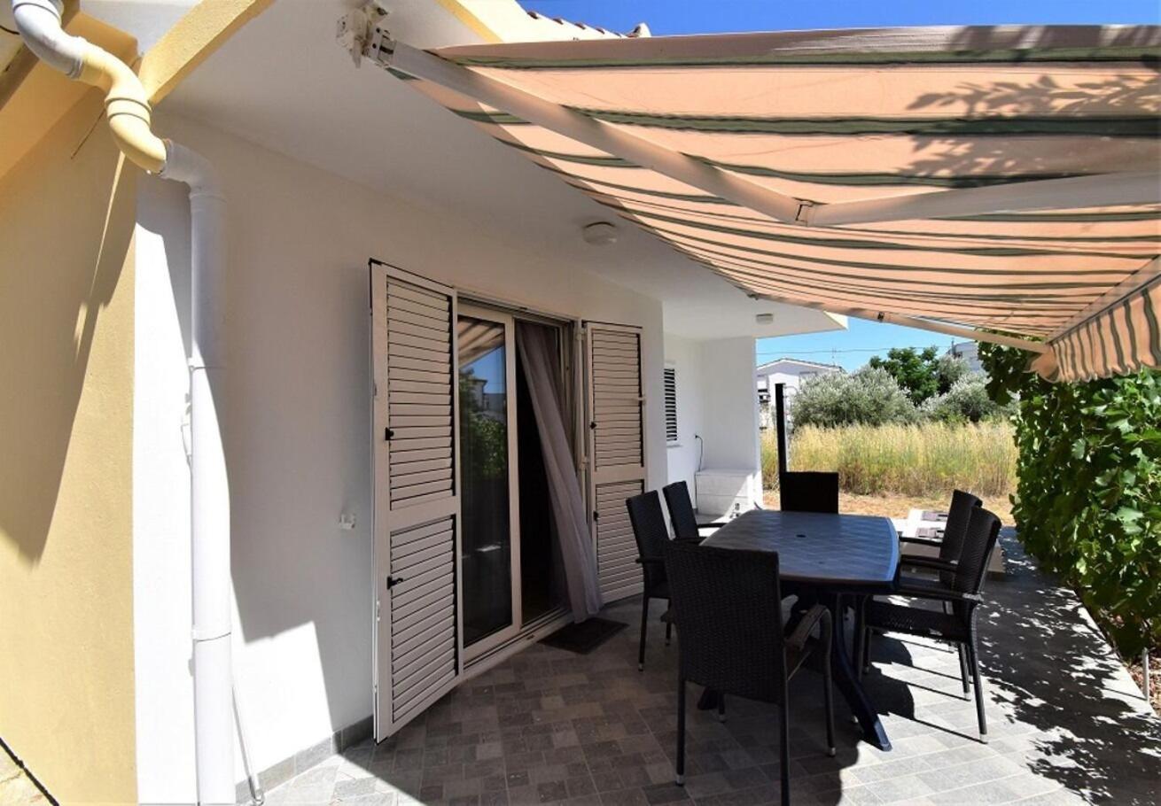 Holiday Home Branka - 80 M From Beach Vir Exterior photo